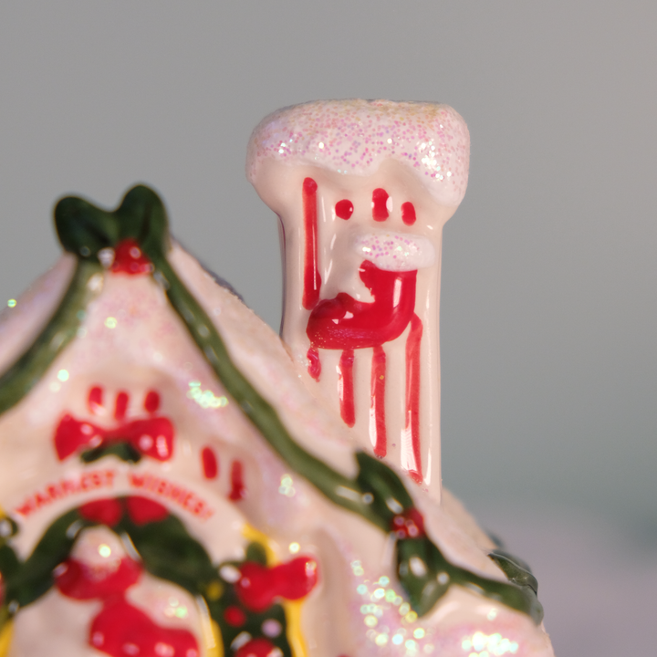 HELLO KITTY CHRISTMAS CANDLE HOUSE