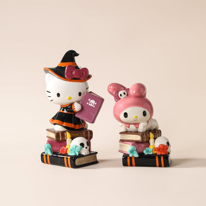 Hello Kitty Spooky Library Figurine
