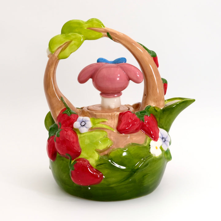 MY MELODY STRAWBERRY GARDEN TEAPOT
