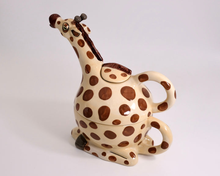 GIRAFFE TEAPOT FOR ONE