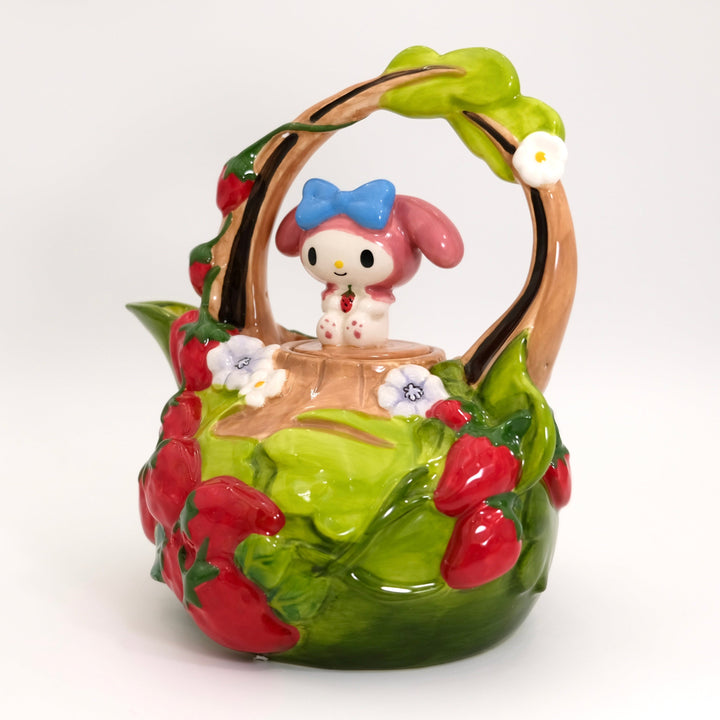 MY MELODY STRAWBERRY GARDEN TEAPOT