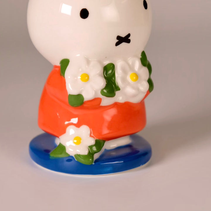 Miffy's Daisy Bouquet Figurine