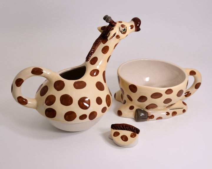 GIRAFFE TEAPOT FOR ONE