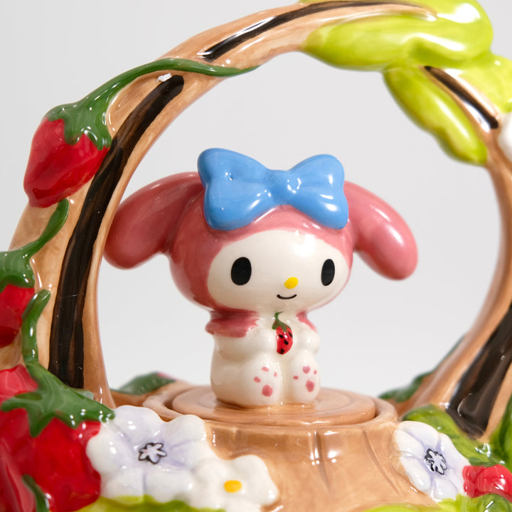 MY MELODY STRAWBERRY GARDEN TEAPOT