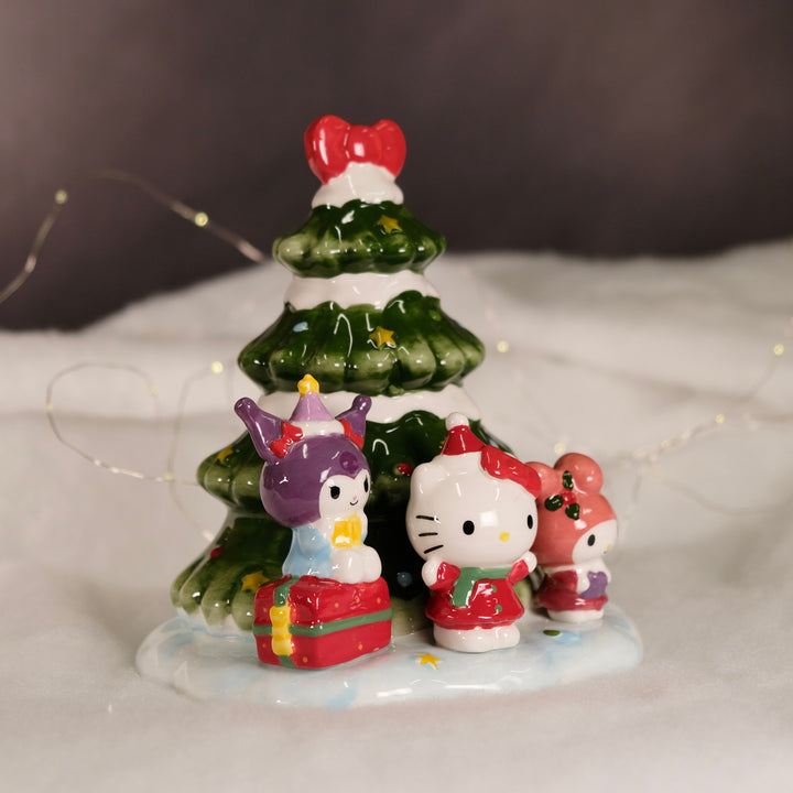 HELLO KITTY AND FRIENDS CAROLING AROUND THE TREE FIGURINE