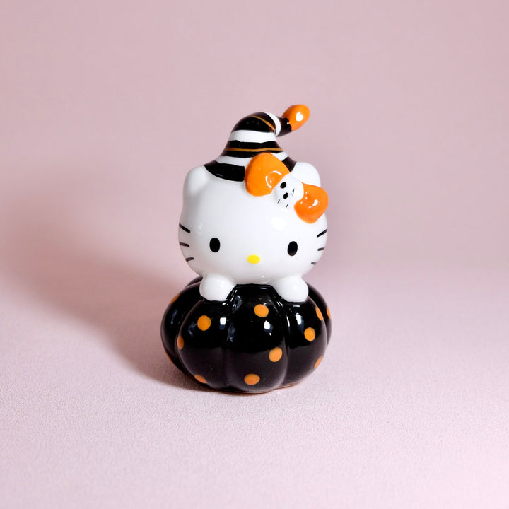 Hello Kitty & Cinnamoroll Dotted Pumpkin Salt & Pepper Shakers
