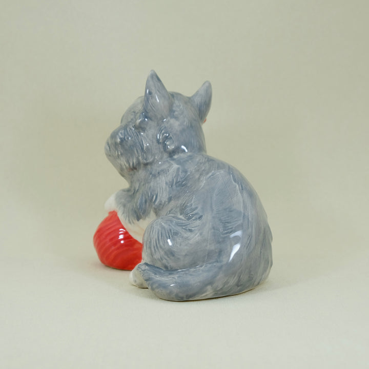 CAT FIGURINE