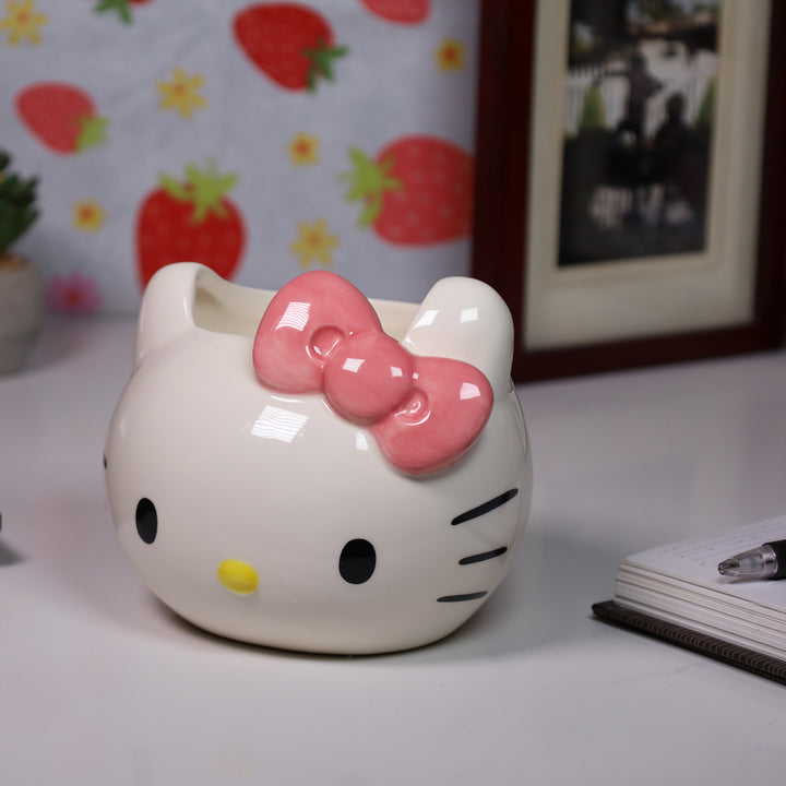 Hello Kitty Figural Head Candle Holder