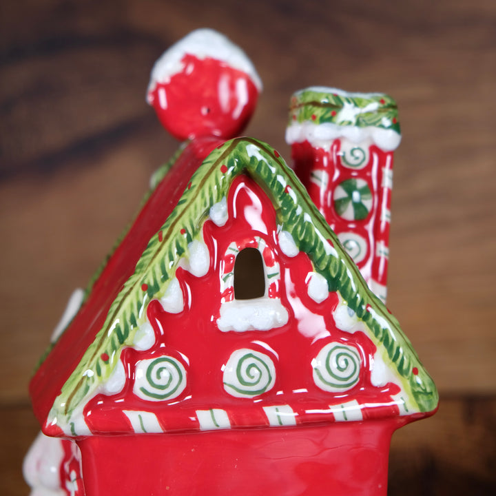Candy Cane Inn Candle House