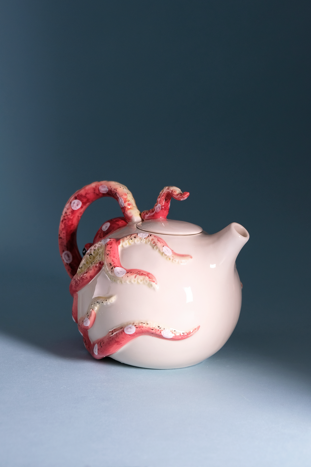 Red Circular Octopus Teapot