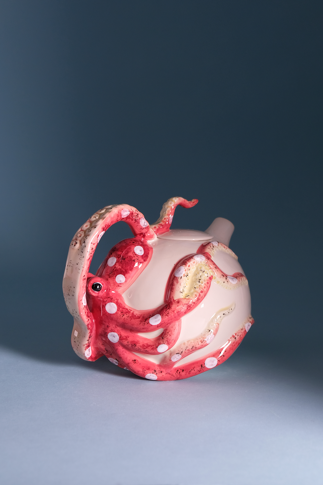 Red Circular Octopus Teapot