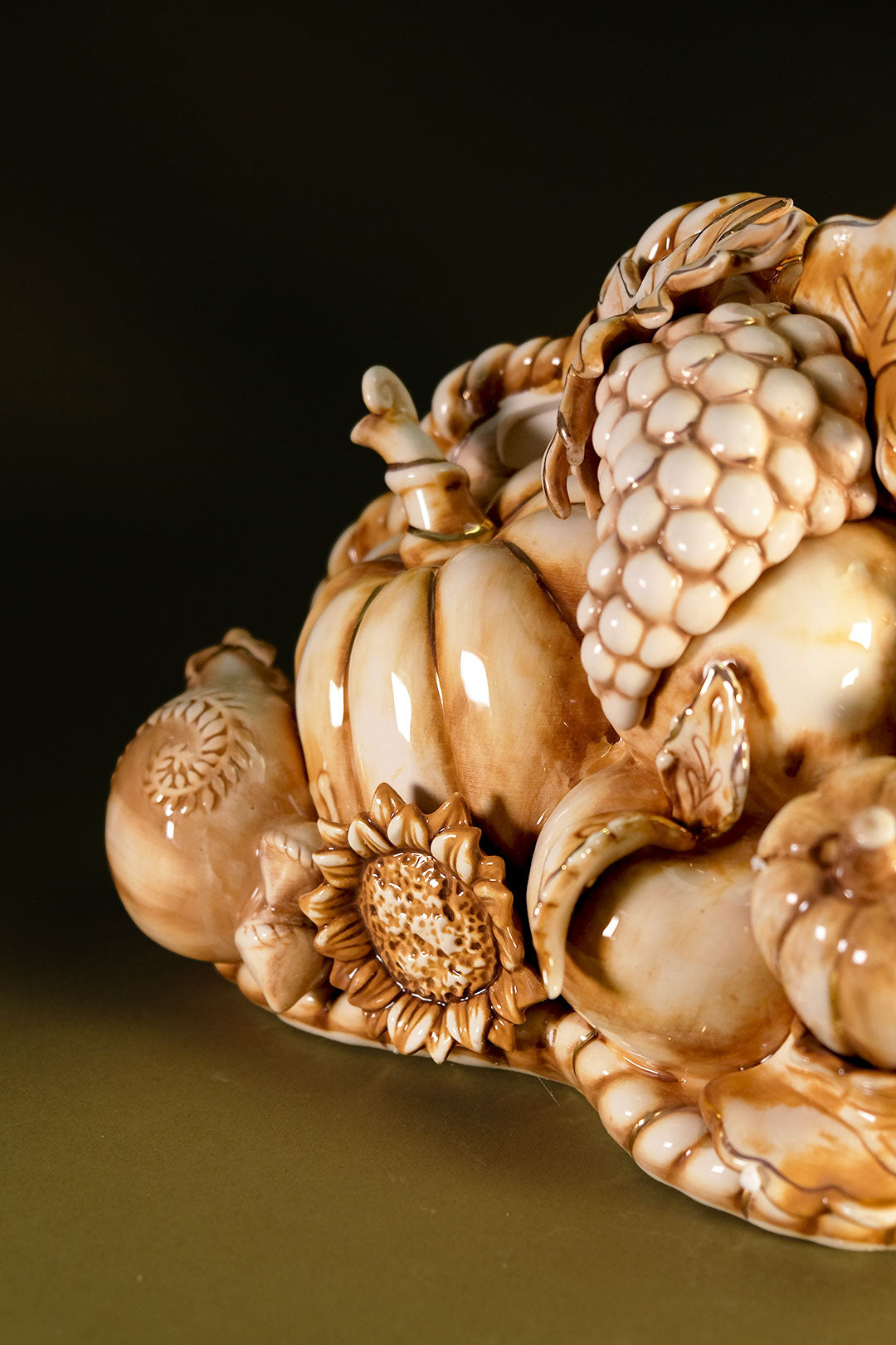 Bountiful Thanksgiving Cornucopia Tealight Holder - With Gold