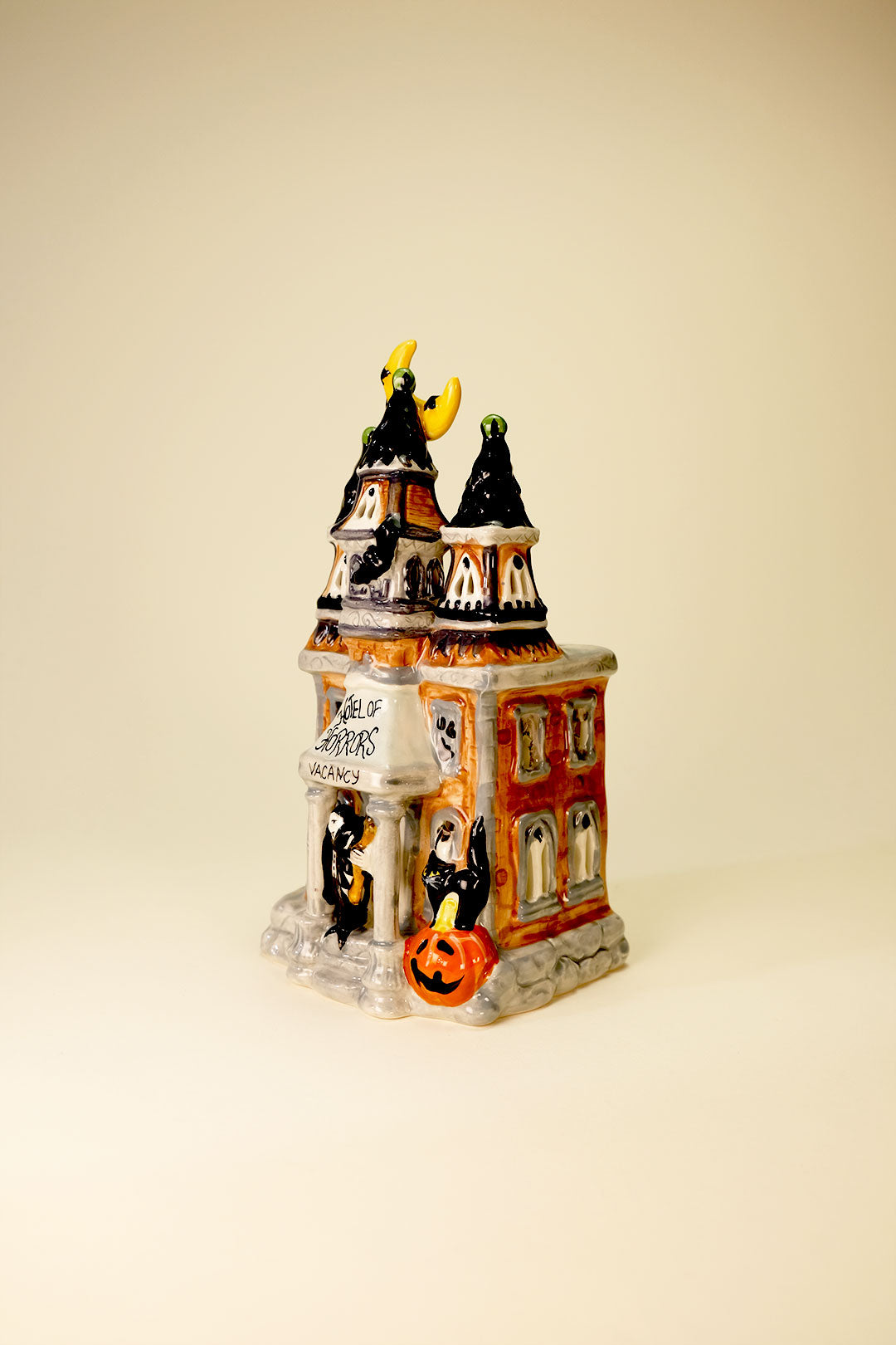 Hotel of Horrors Candle House