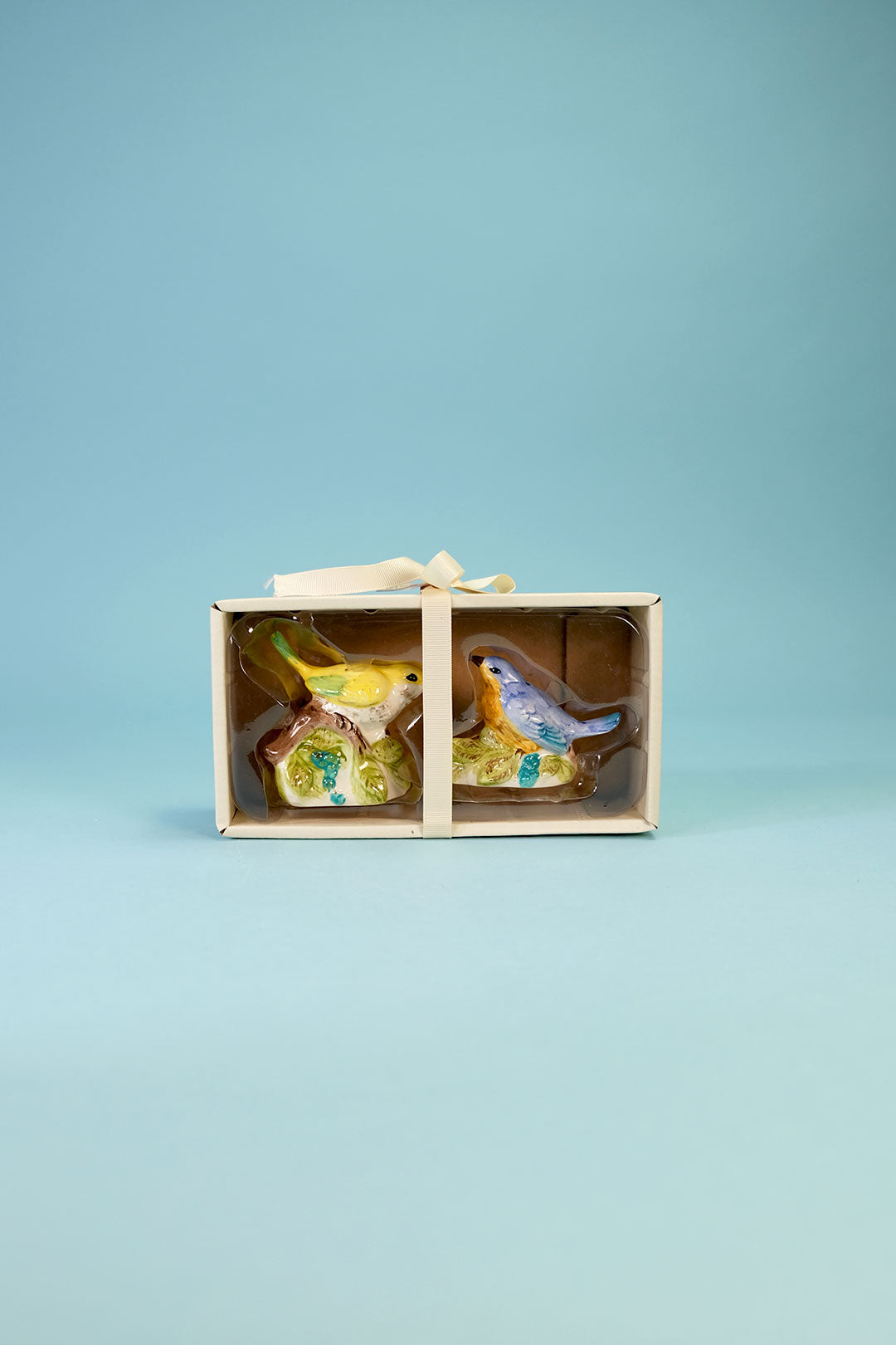 Woodcut Farmhouse Bird Salt & Pepper Set