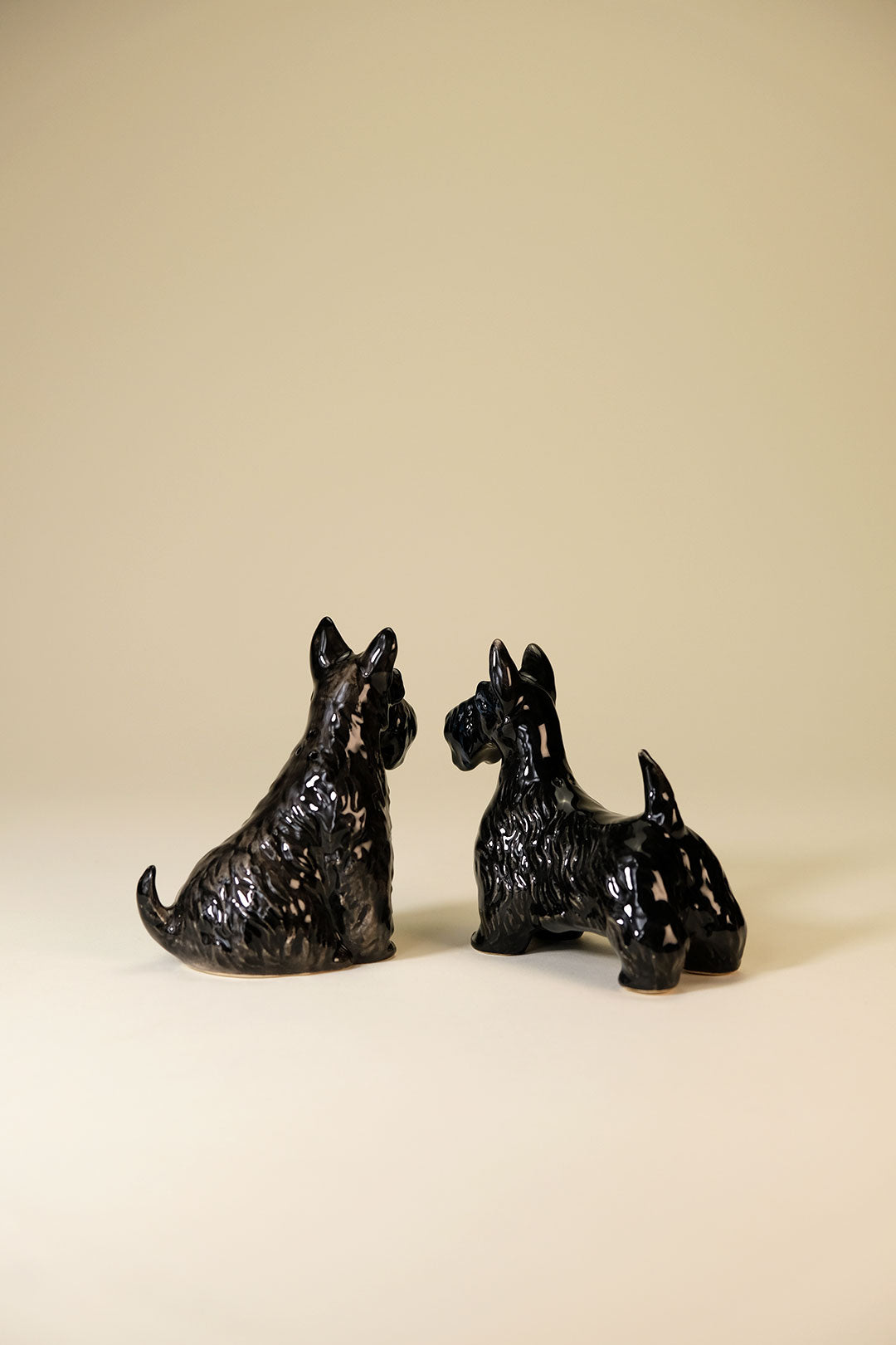 Ozzy Scottie Dog S&P Set