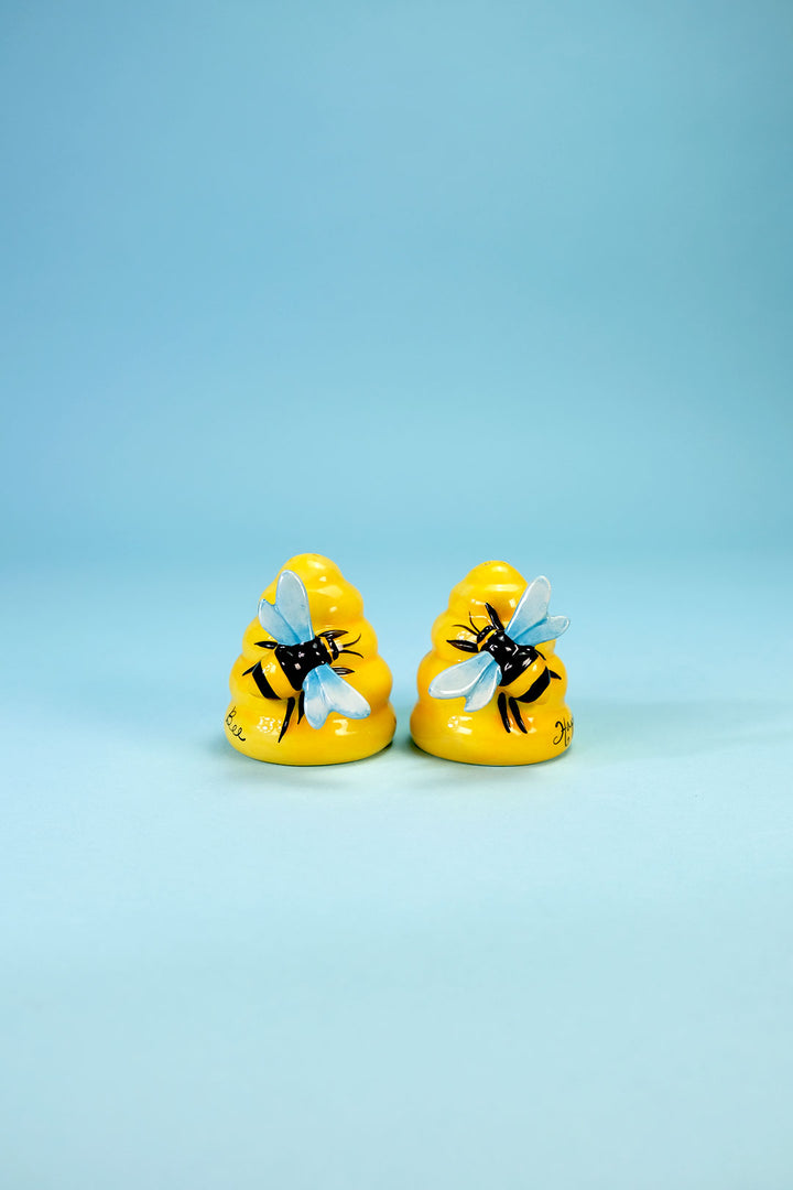 Happy Bee Salt & Pepper Set