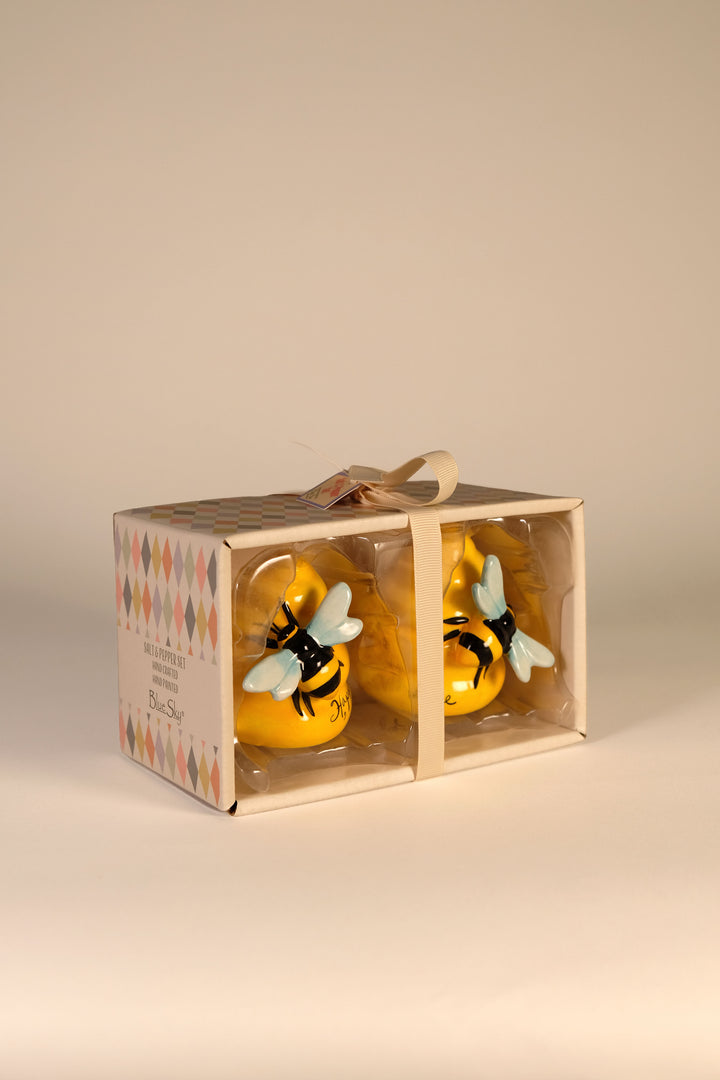 Happy Bee Salt & Pepper Set
