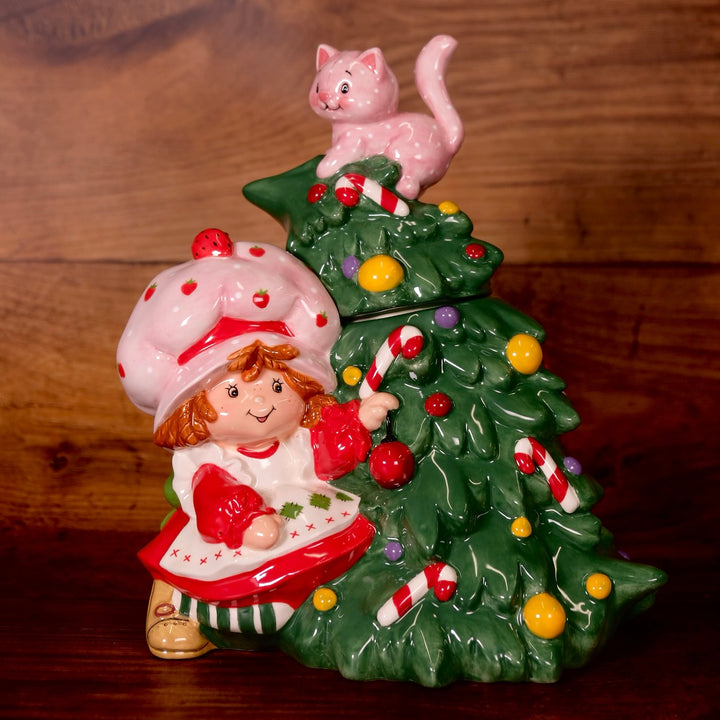 Strawberry Shortcake Falling for Cuteness Cookie Jar