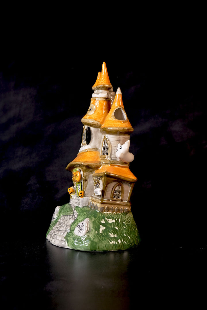 Howling Hills Candle House