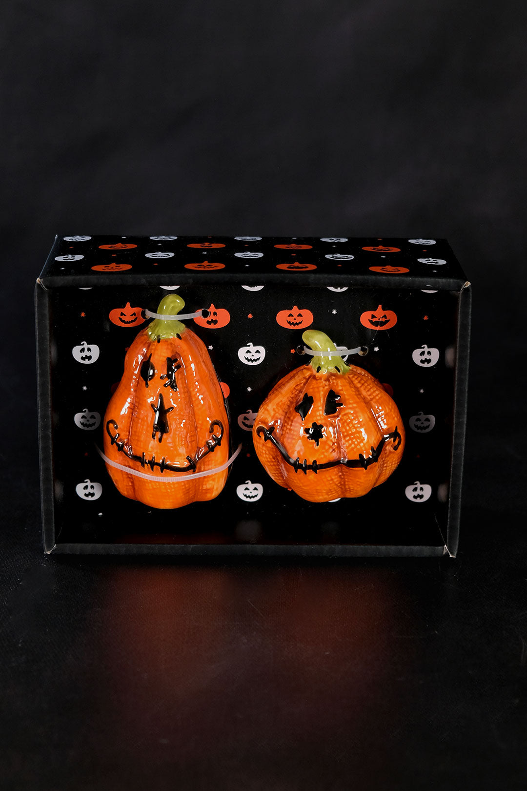Stitched Pumpkin Salt & Pepper Set