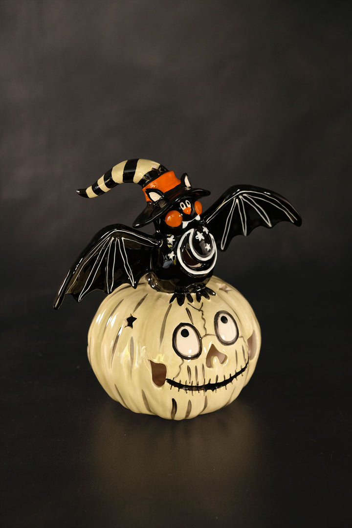 Bat on Gray Pumpkin Pumpkin Tealight Holder
