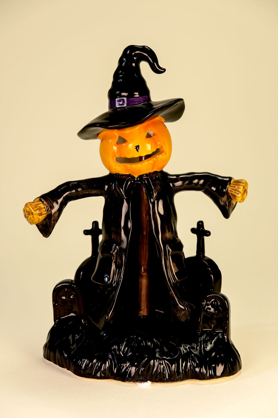 Scarecrow Figurine