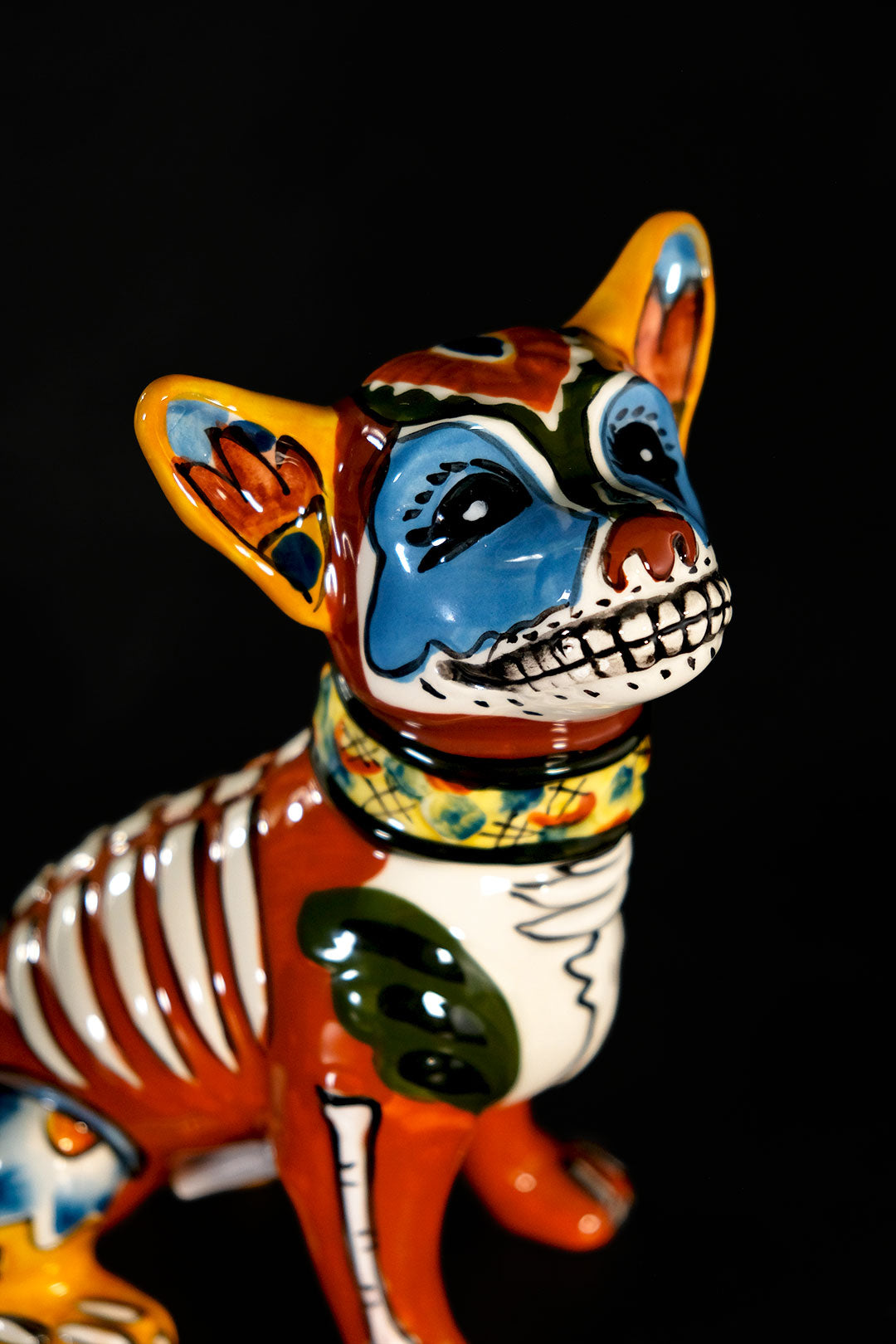 Talavara Dog Rodrigo Figurine