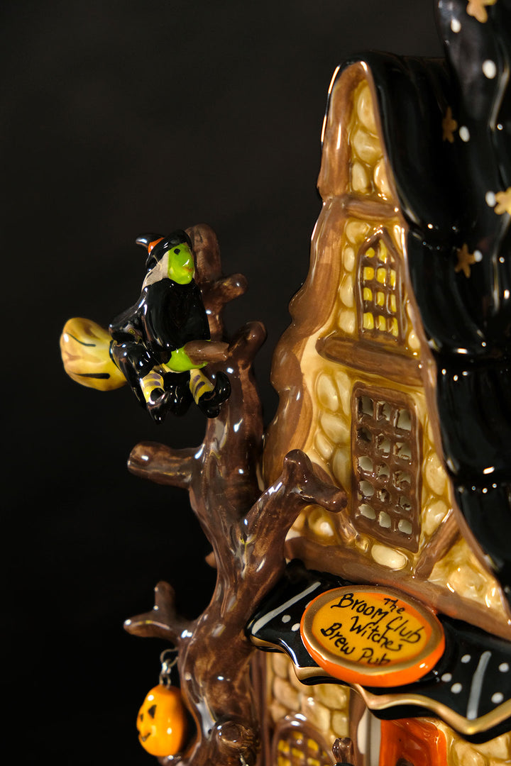 Witches Brew Pub Candle House