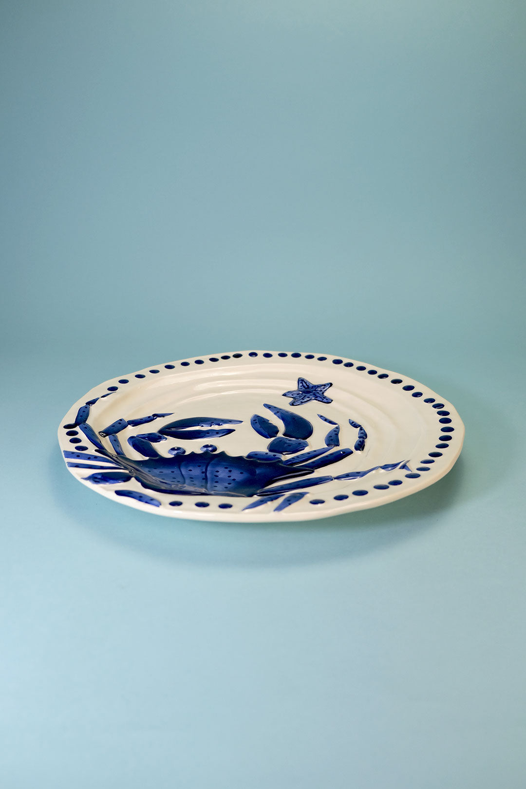 Magic Sea 14" Round Crab Platter - Cobalt Blue