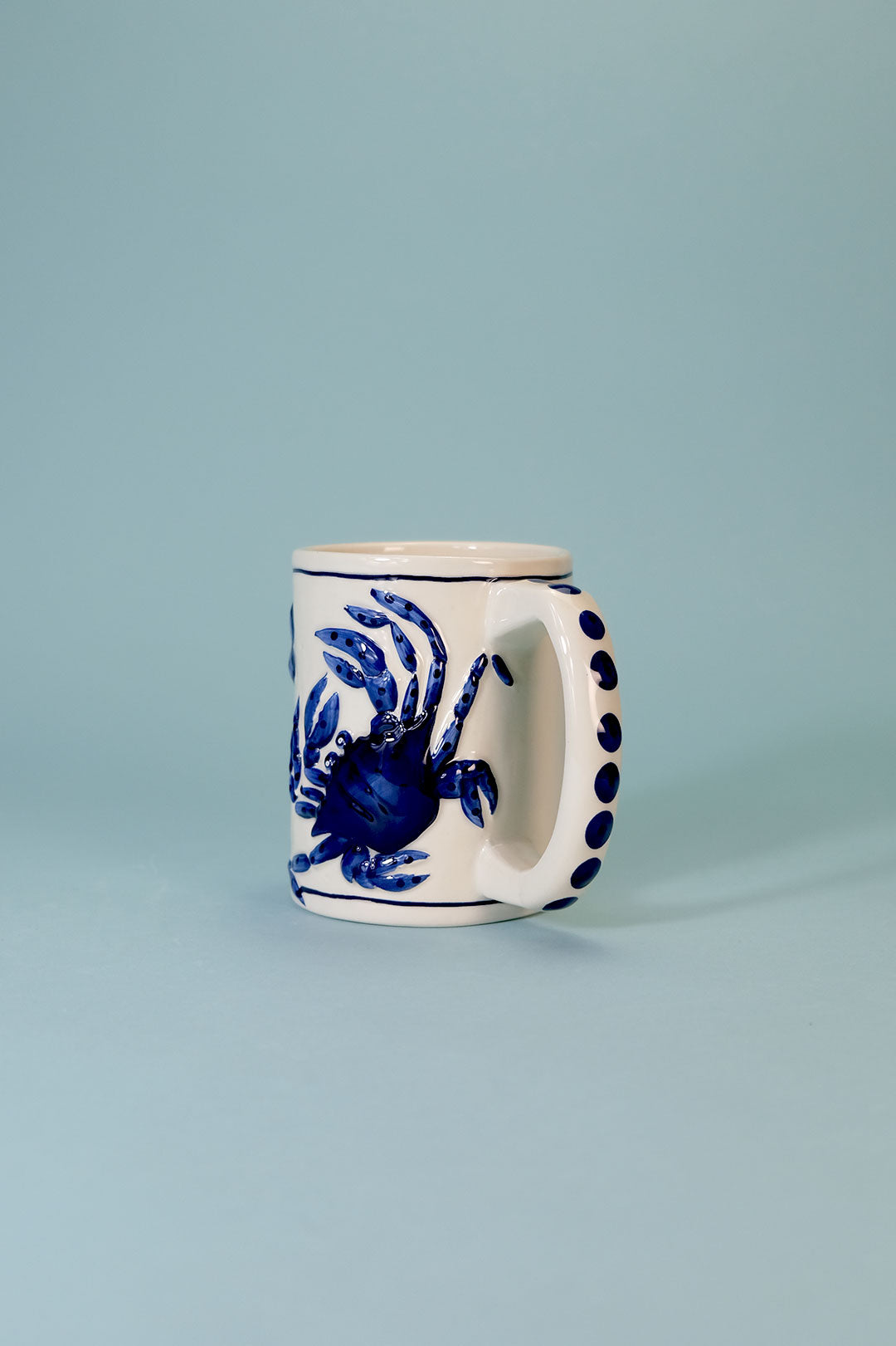MAGIC SEA CRAB MUG - COBALT BLUE