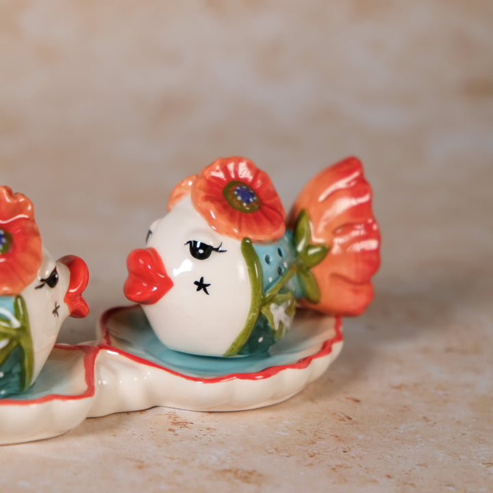 Kissy Fish S&P Set with Tray