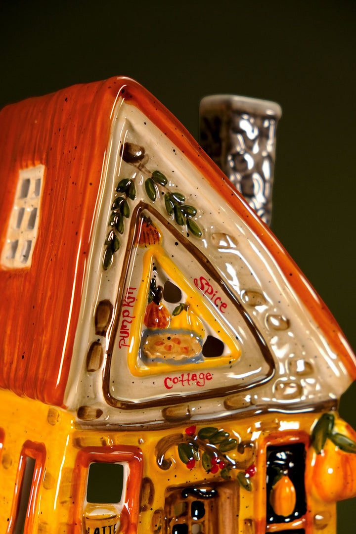 Pumpkin Spice Inn Candle House