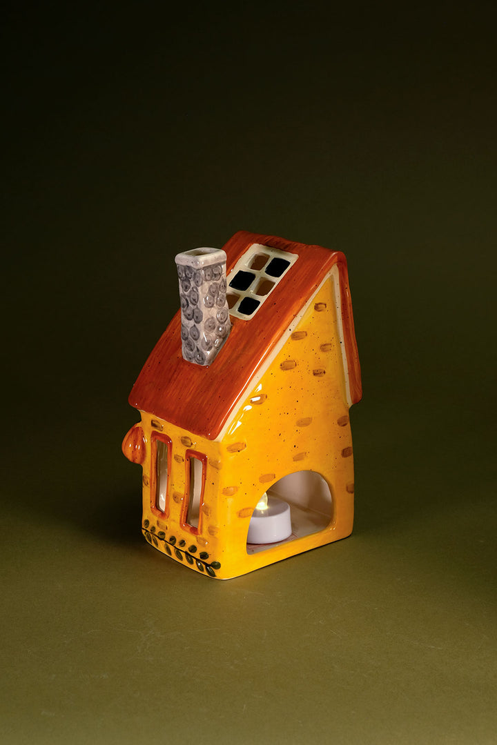 Pumpkin Spice Inn Candle House