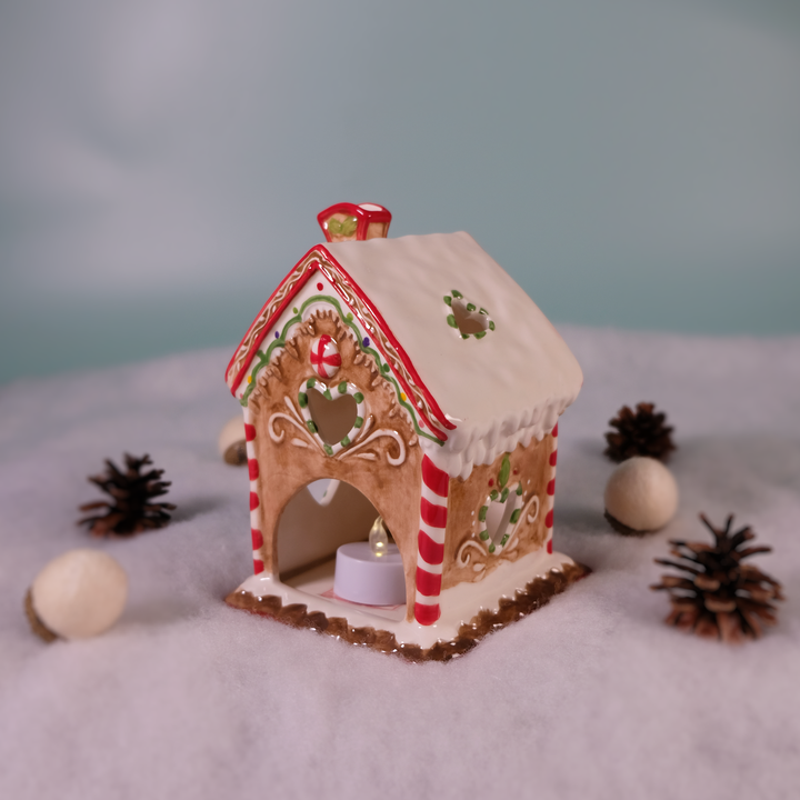 Reindeer Hut Candle House