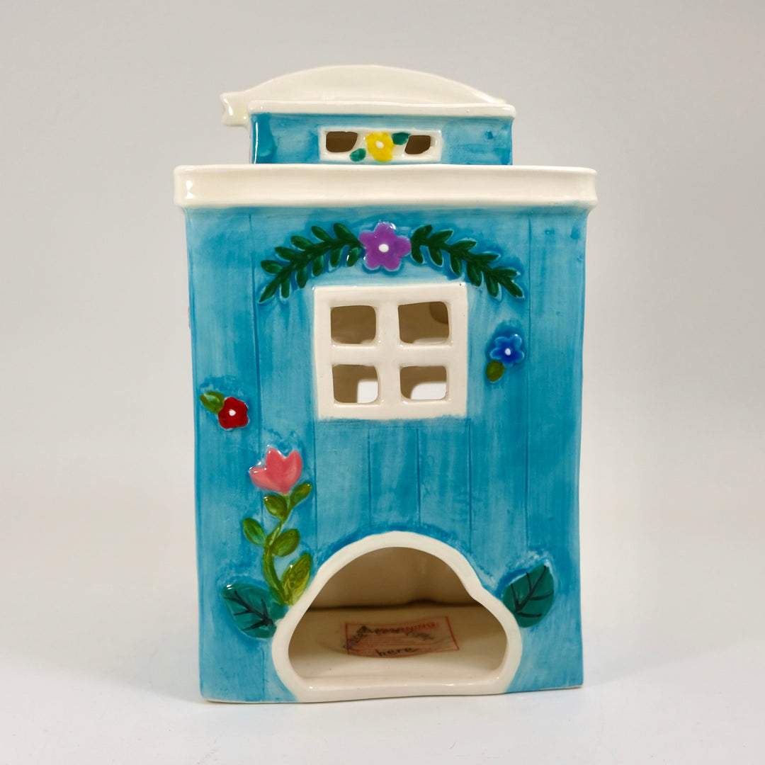 Clayworks Hello Kitty Floral Garden Shop Candle House