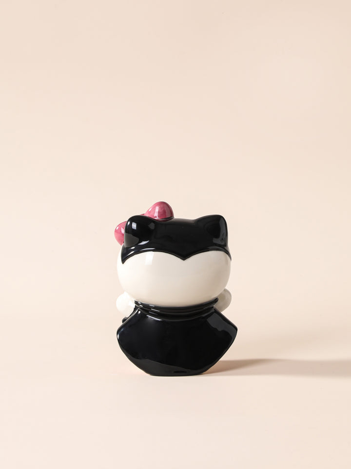 Hello Kitty Vampire Countess Figurine