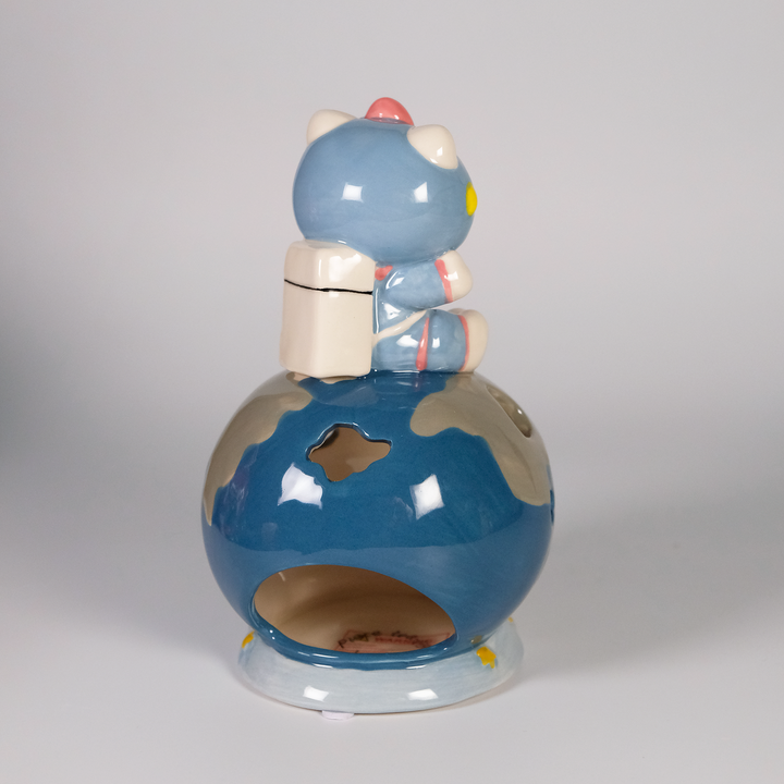 Hello Kitty Earth Explorer Candle House