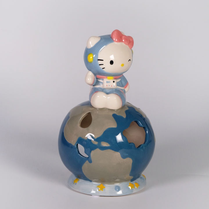 Hello Kitty Earth Explorer Candle House