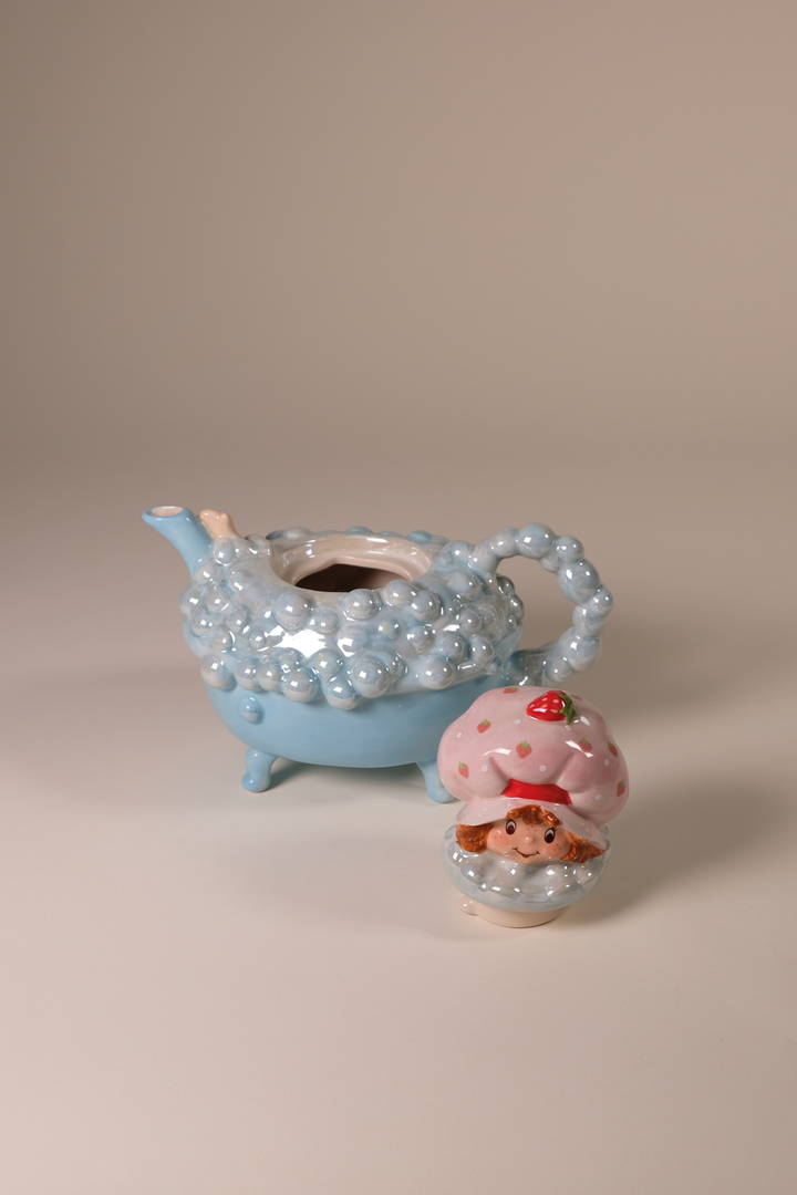 Strawberry Shortcake Bath Time Teapot
