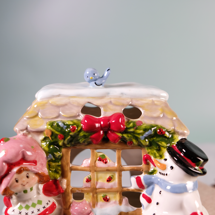 Strawberry Shortcake Snowflake Sweetness Candle House