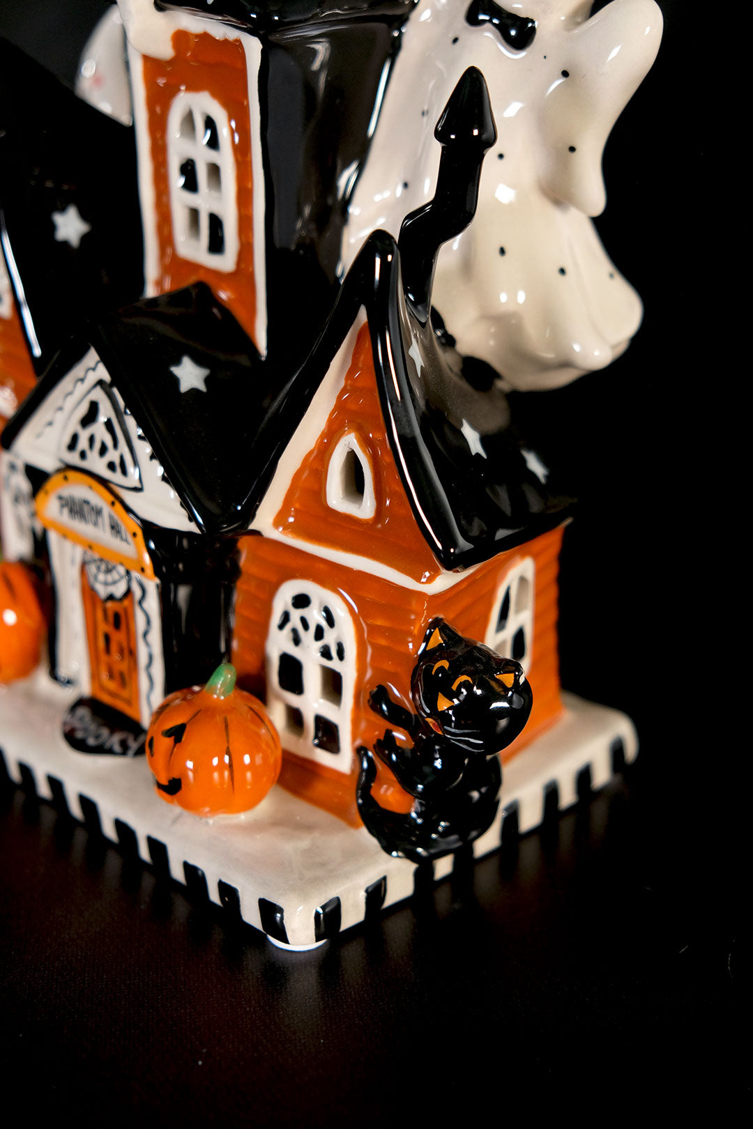 Halloween Phantom Hall Candle House
