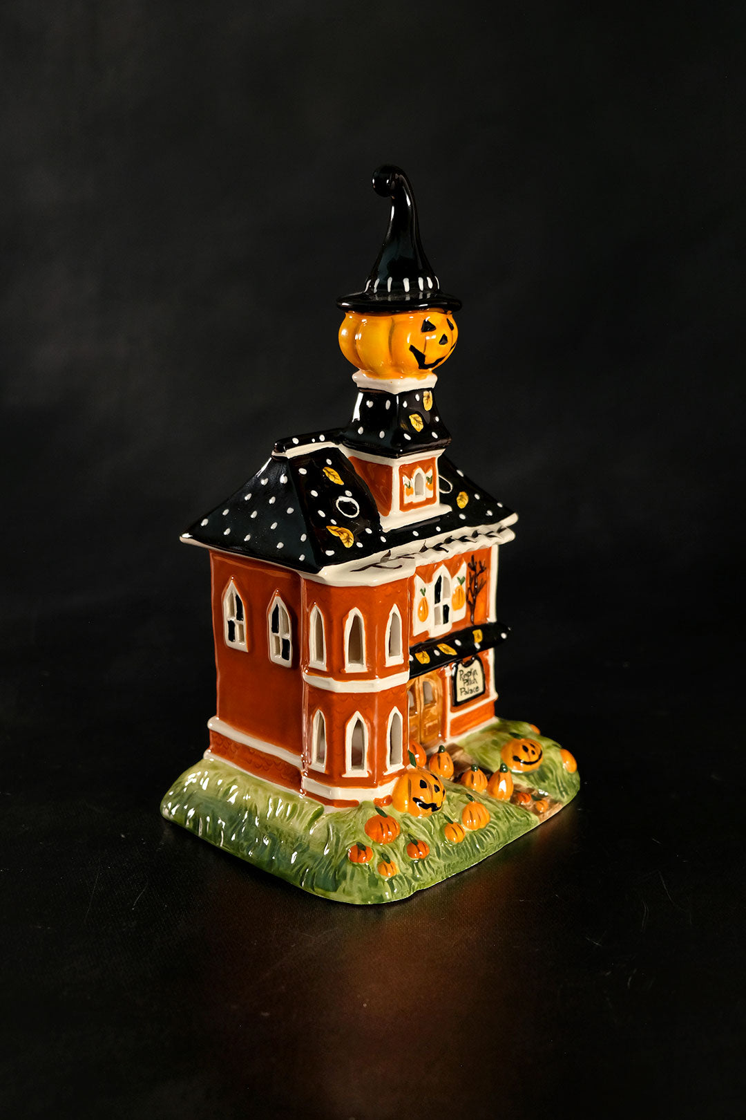 Pumpkin Patch Candle House