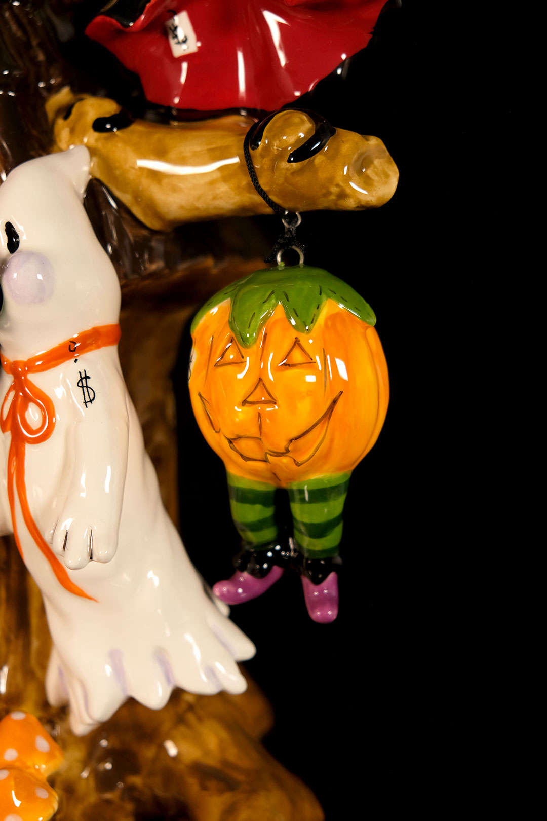 Grizzelda's Costume Emporium Candle House