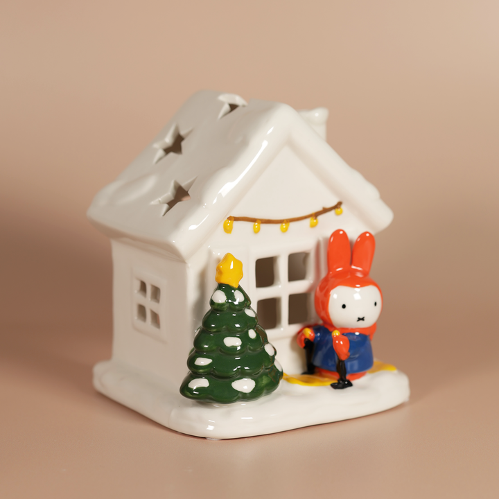 MIFFY SNOWY SKIIING CANDLE HOUSE