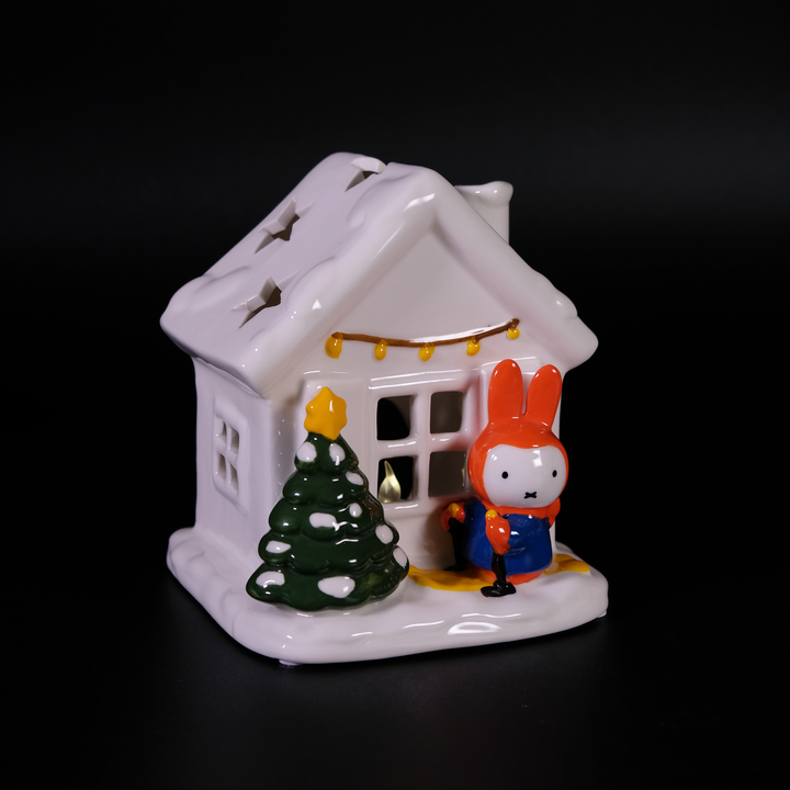 MIFFY SNOWY SKIIING CANDLE HOUSE