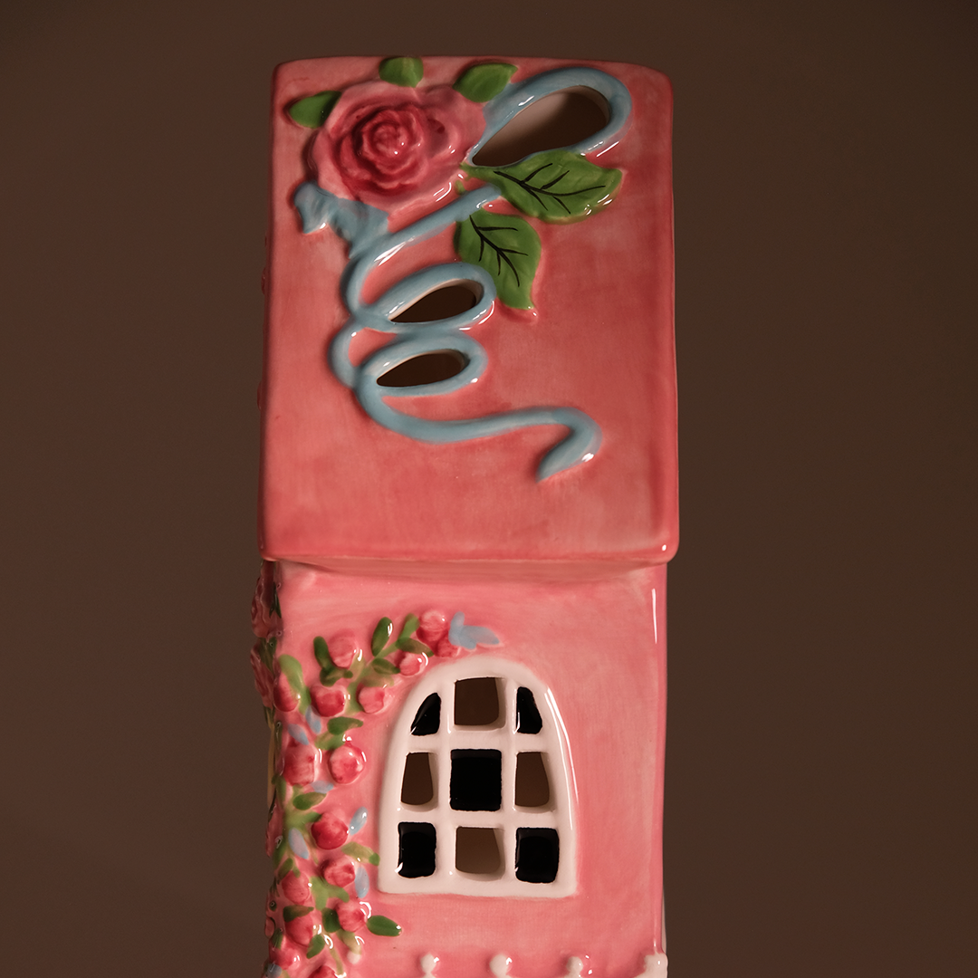 The Rosegate Cottage Candle House