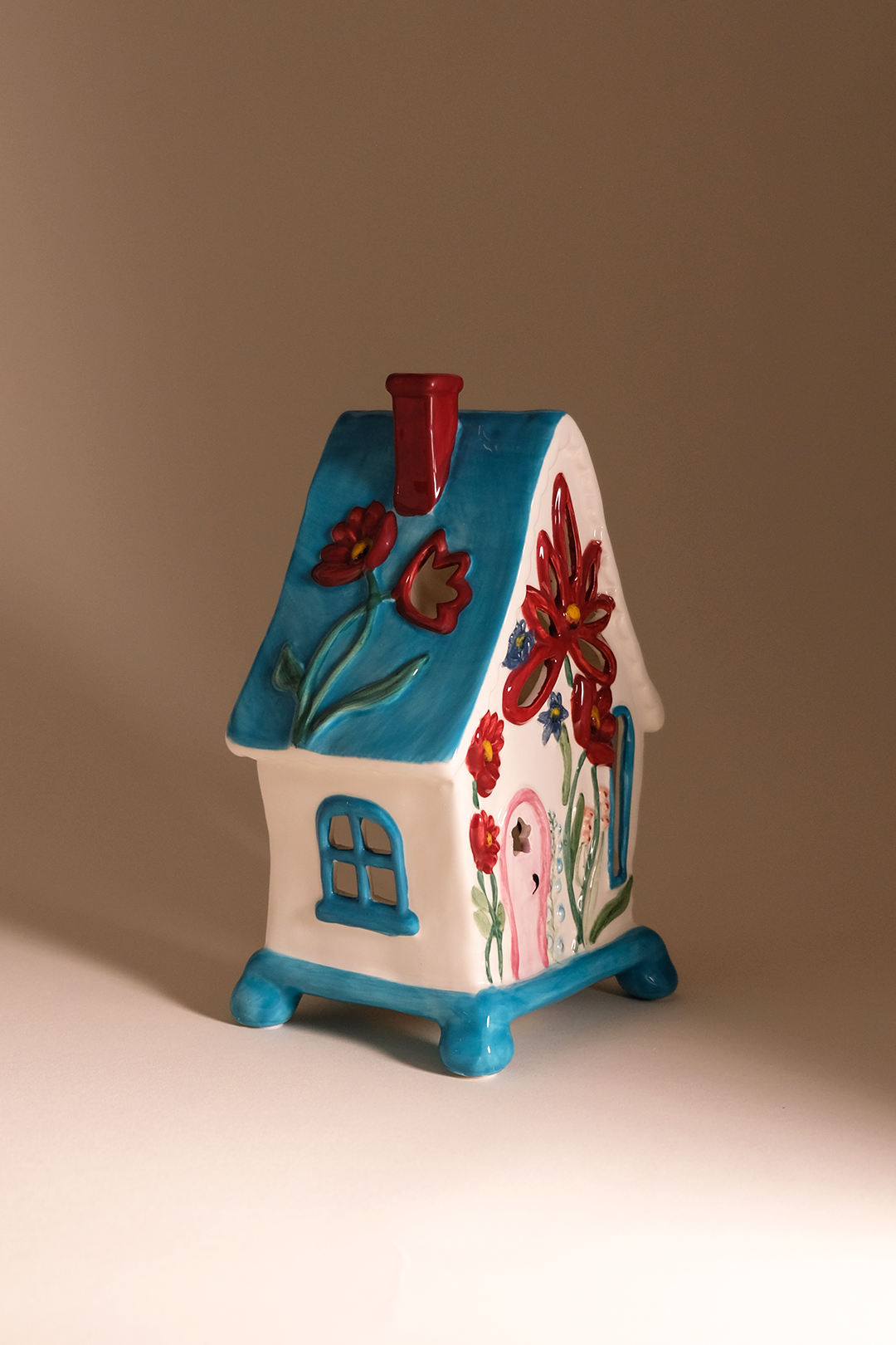 Daisy and Rabbit Candle House