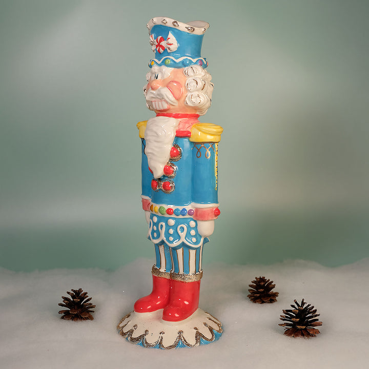 TROPHY COLOR NUTRACKER FIGURINE