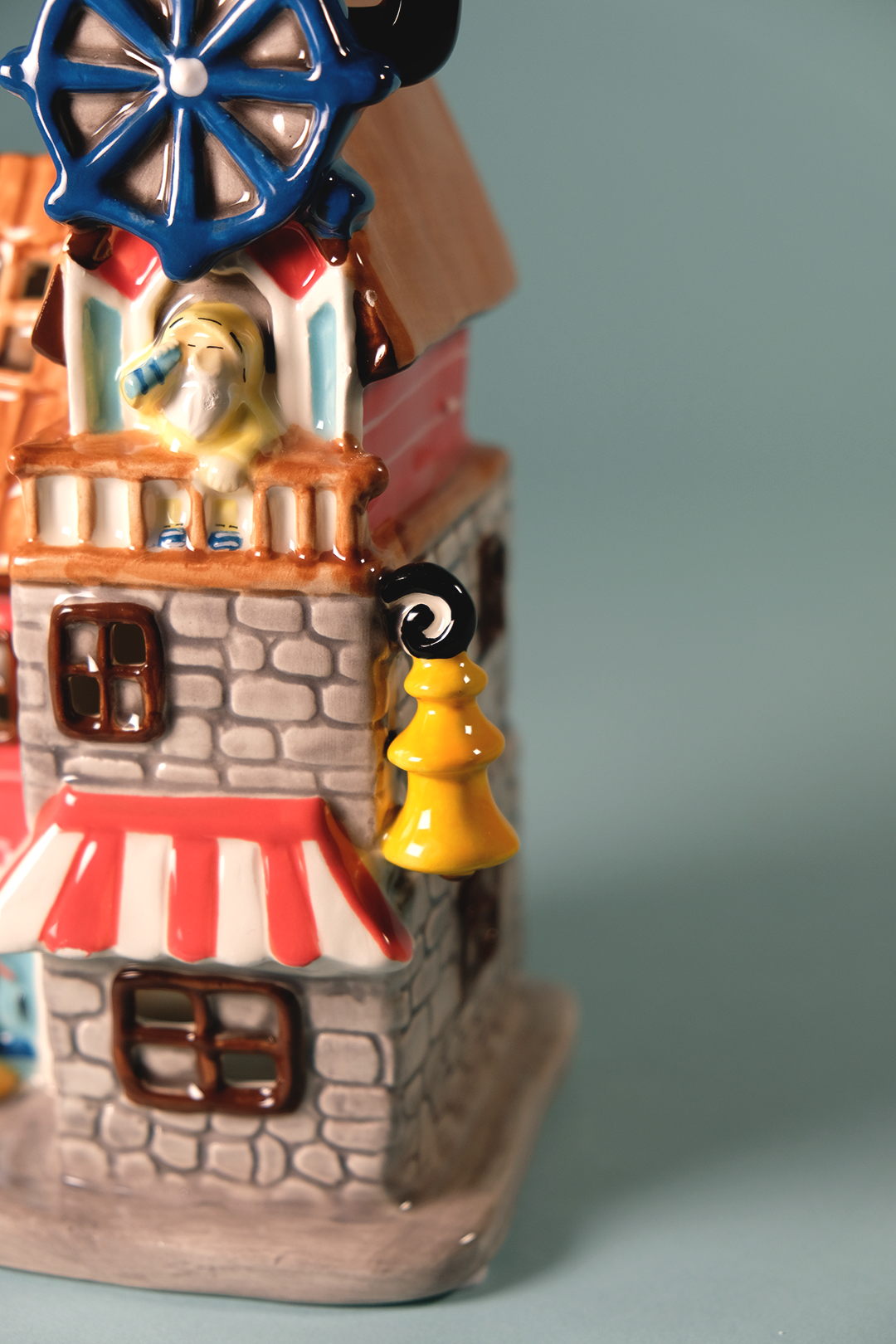 The Captain's Hideaway Candle House