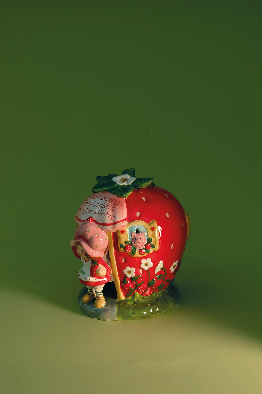 Strawberry Shortcake's Berry Sweet Cottage